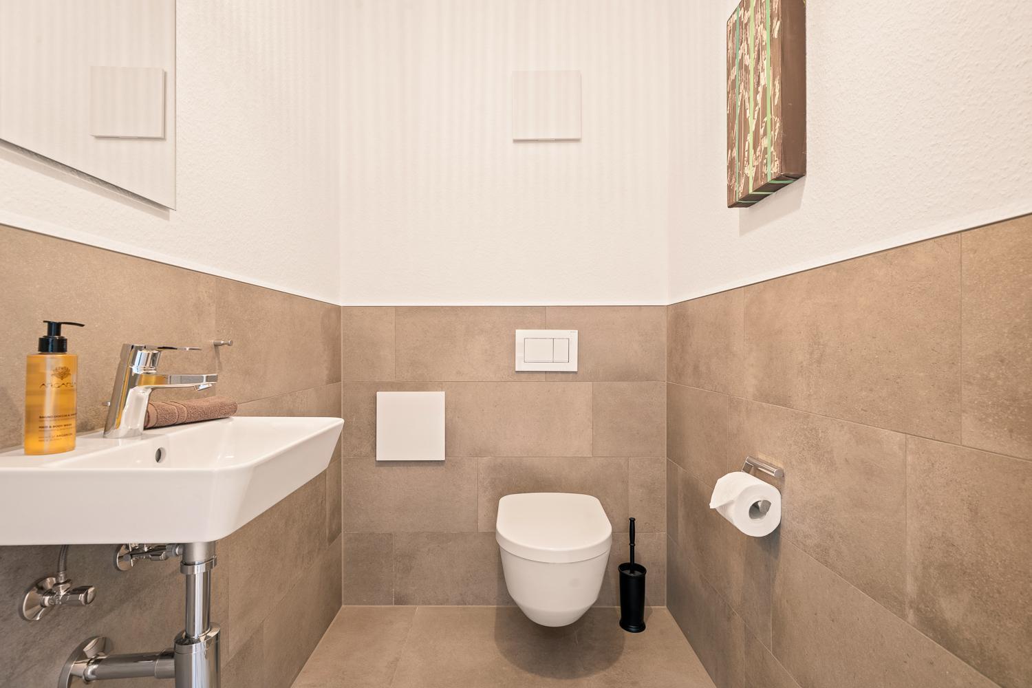 טטנאנג Golden Poodle Luxusappartment Am Neuen Schloss Tettang מראה חיצוני תמונה