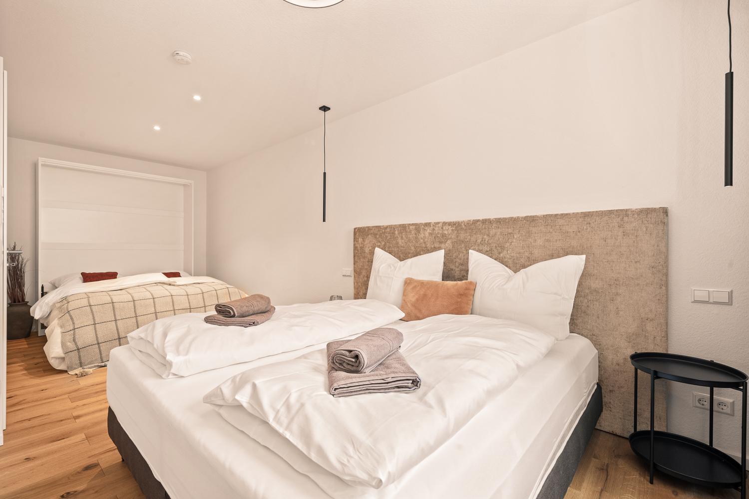 טטנאנג Golden Poodle Luxusappartment Am Neuen Schloss Tettang מראה חיצוני תמונה